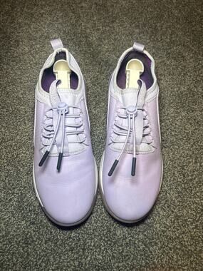 Clove Lavender Womens 9  Nursing Nurse Comfort Walking Shoes Limited Edition